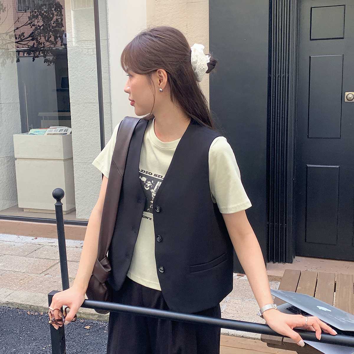 レディースベスト クラシカルタックジレ