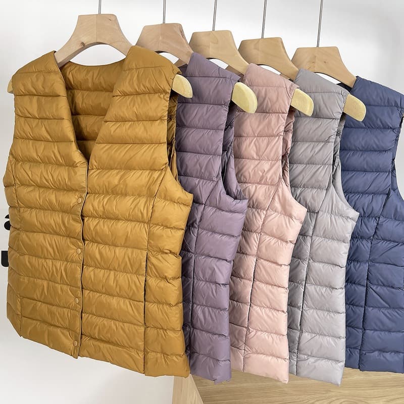 レディースベスト シンプル軽量ダウンベスト