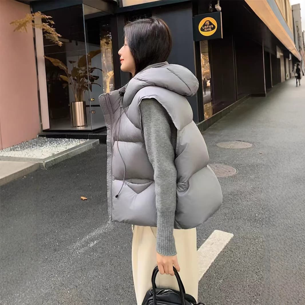 レディースベスト ふんわり包み込むショートダウンベスト