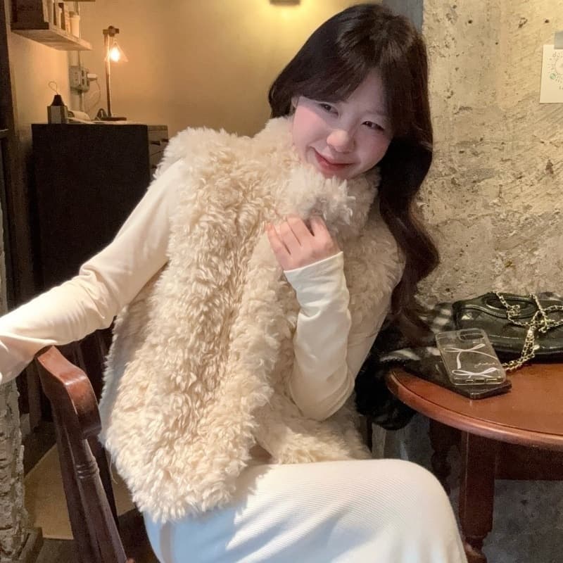 レディースベストフアー ふわふわファースタンドベスト