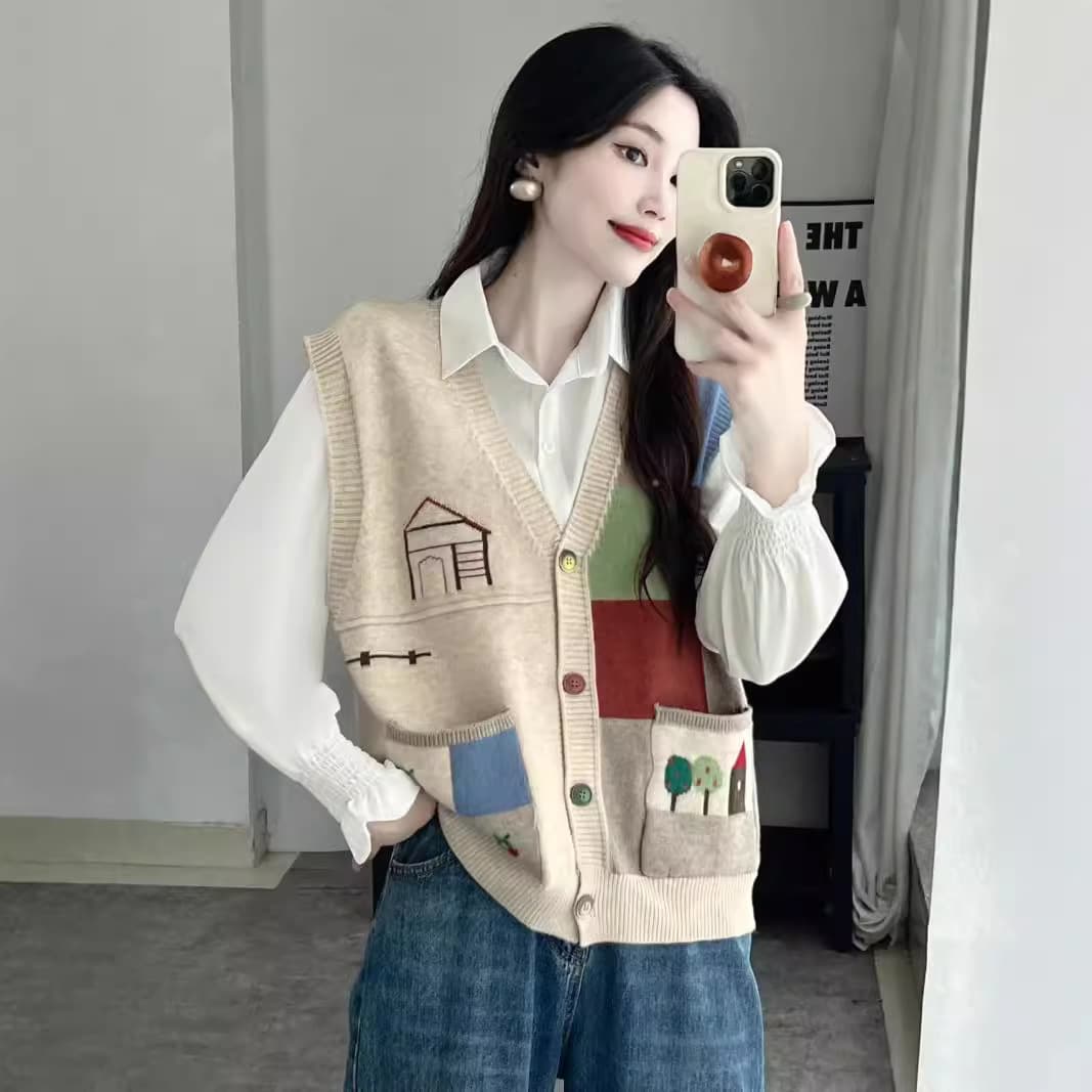 レディースベスト かわいい刺繍ニットベスト