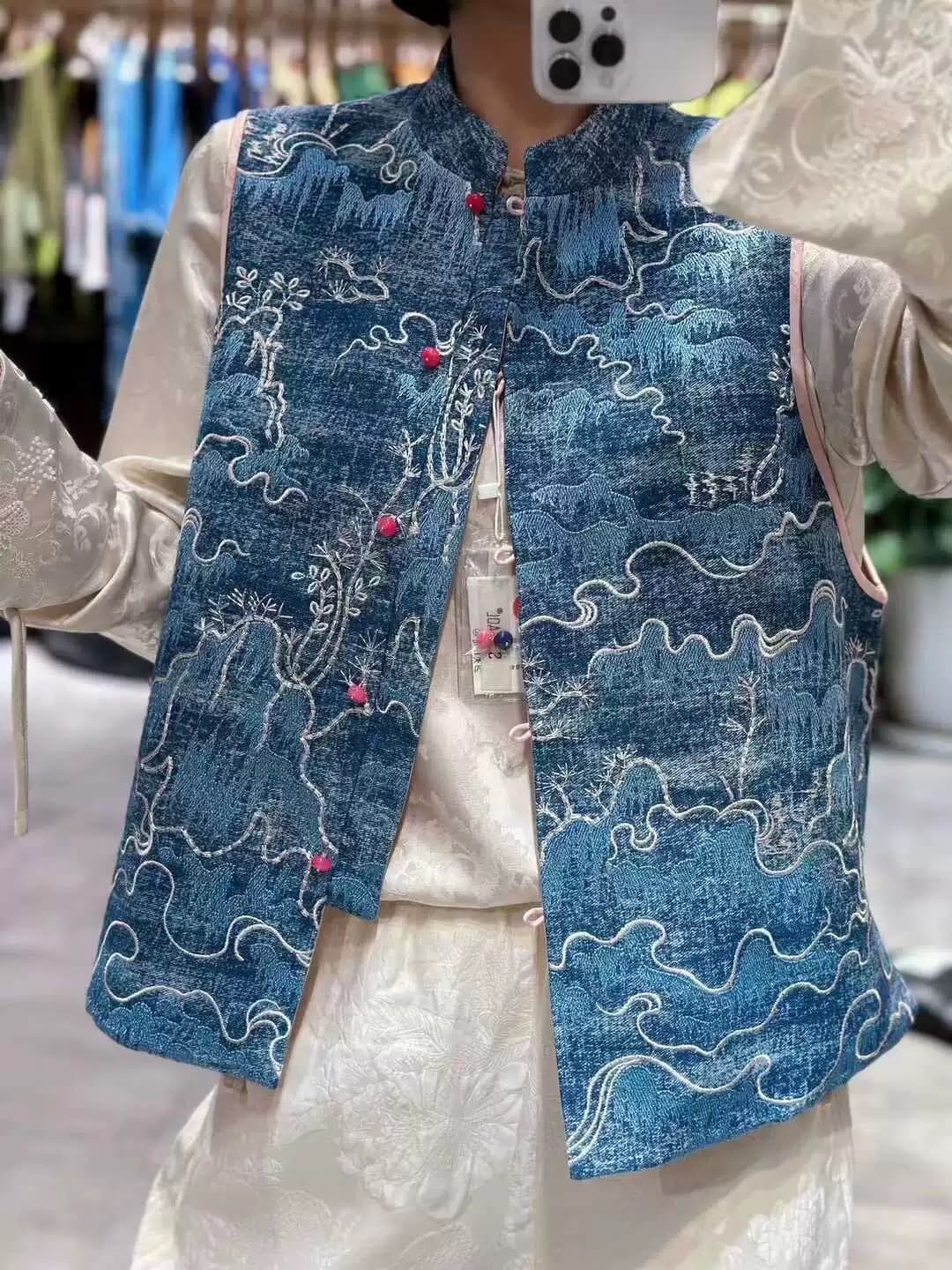レディースベスト 和風刺繍デザイン ゆったりベスト
