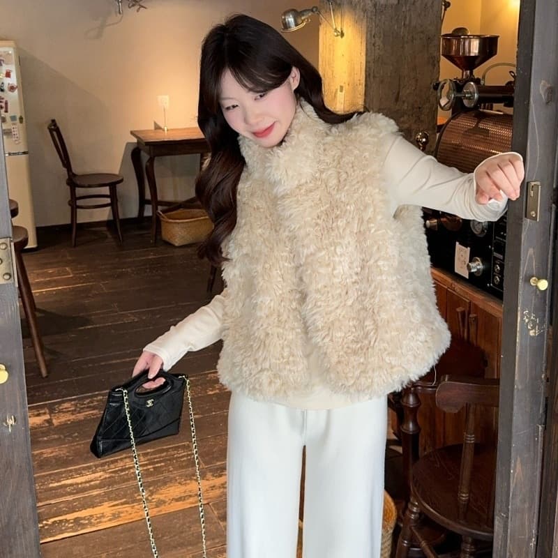 レディースベストフアー ふわふわファースタンドベスト