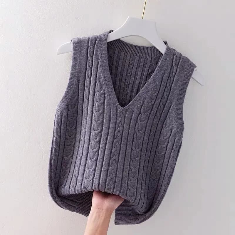 レディースベスト シンプル上品ケーブル編みベスト