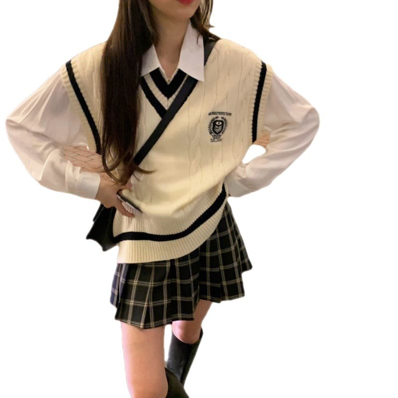 学院風ケーブル編みレディースベスト